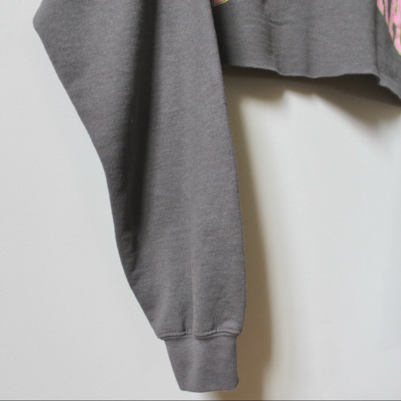 Missguided - Gray Nebraska Oversized Cropped Sweatshirt - Picture 5 of 8